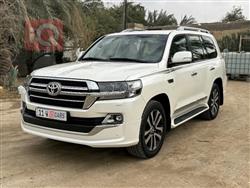 تويوتا لاندكروزر